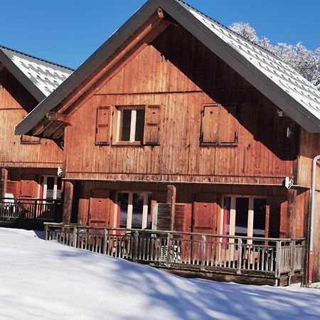 Chalet Moeki Acces Piscine Sauna Les Déserts Esterno foto