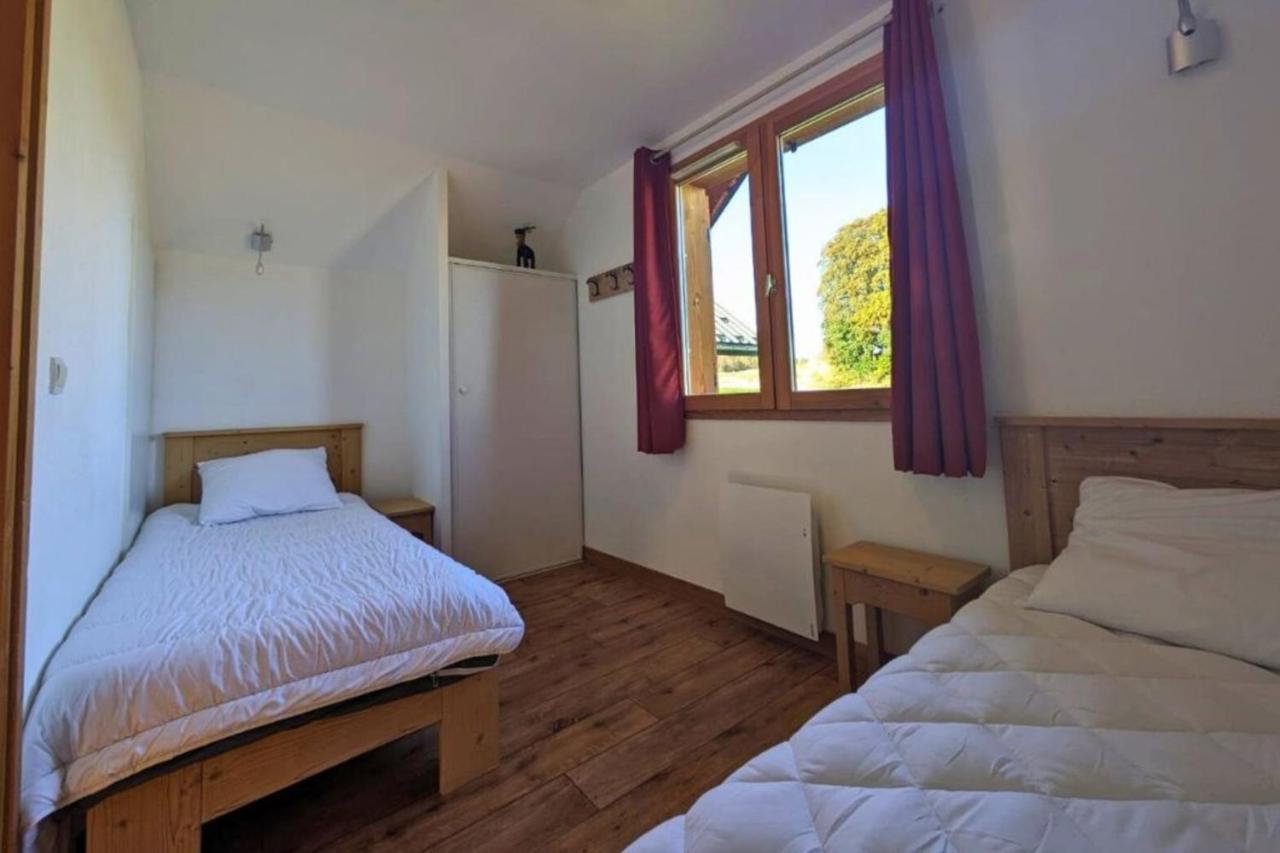 Chalet Moeki Acces Piscine Sauna Les Déserts Esterno foto