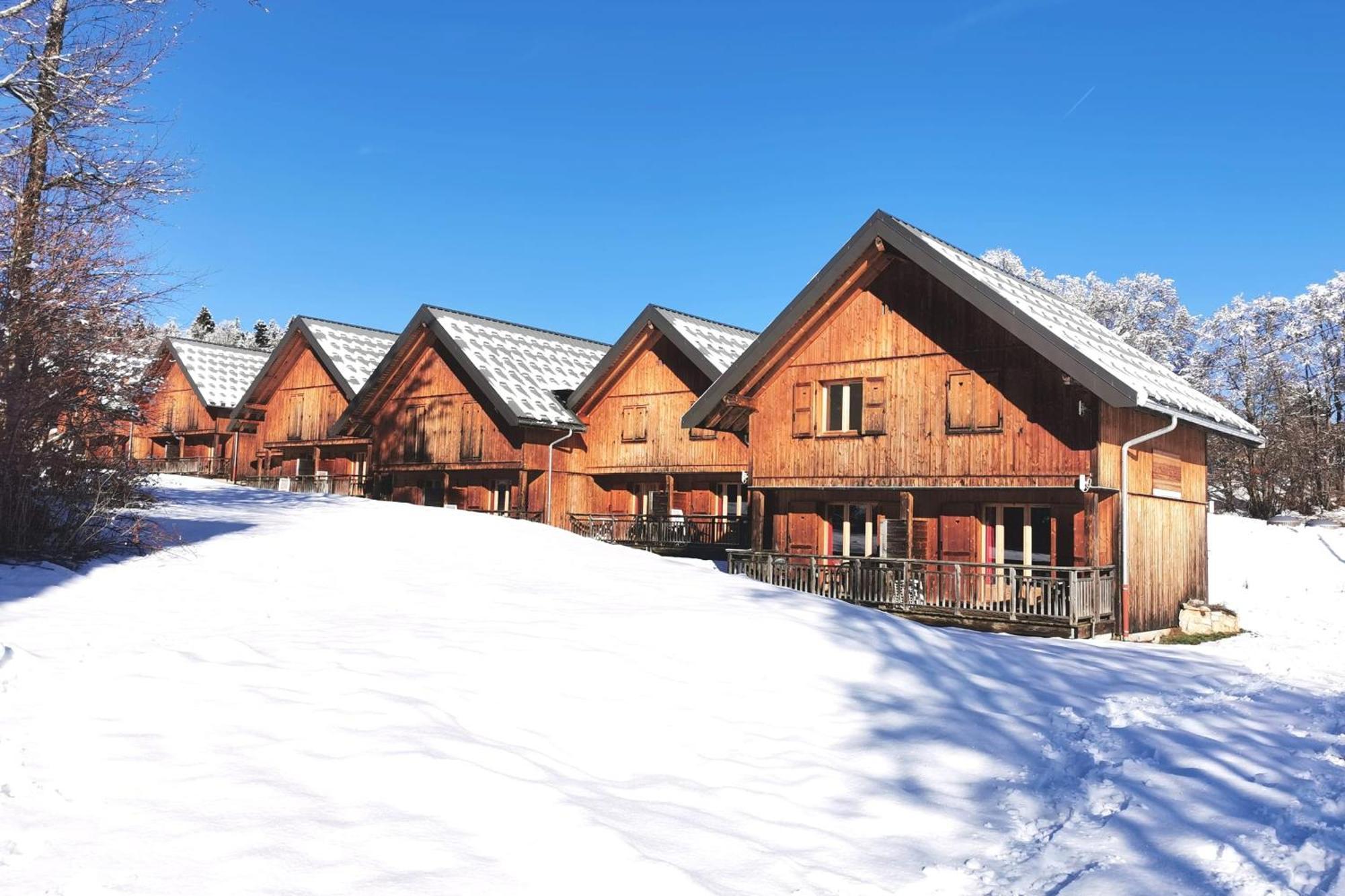Chalet Moeki Acces Piscine Sauna Les Déserts Esterno foto
